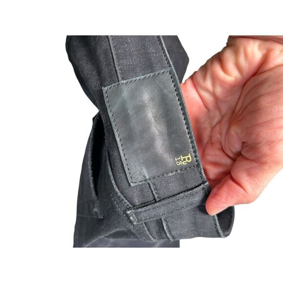 R13 Alison Crop Distressed Chewed Hem Stratford Black Skinny Jeans Size 24 - Picture 6 of 11